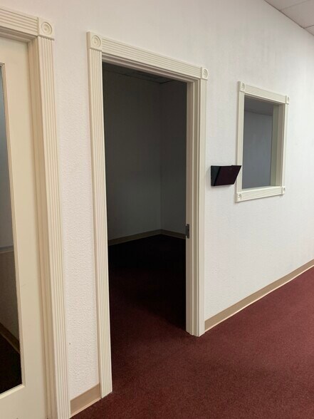 More Photos Of 4851 Lone Tree Way, Antioch Storefront Retail Office For Lease