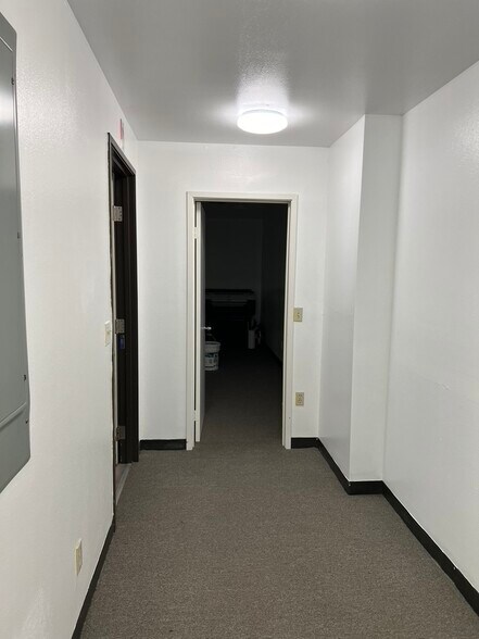 More Photos Of 11701 Inglewood Ave, Hawthorne Office Residential For Lease