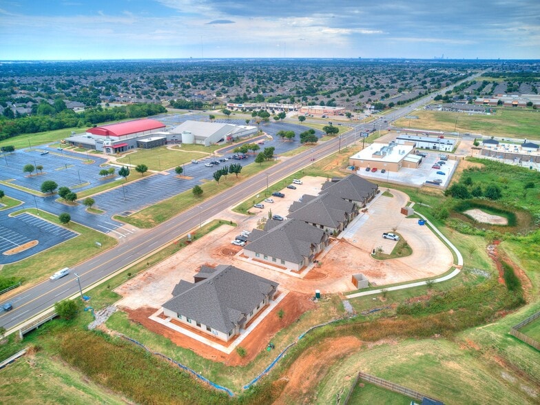 More Photos Of 17933 N Pennsylvania Ave, Edmond Office For Sale