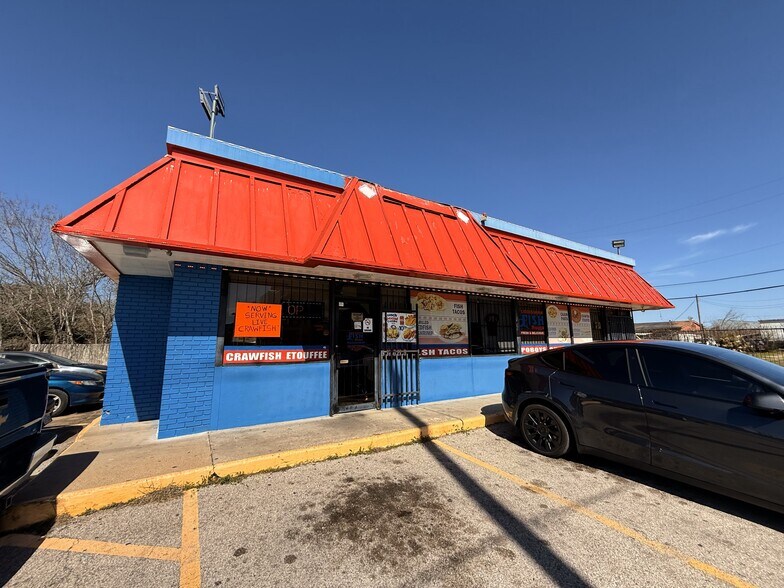 More Photos Of 5055 Griggs Rd, Houston Restaurant For Sale