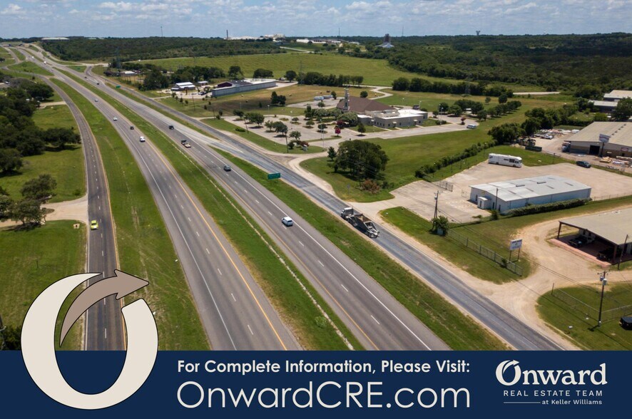 More Photos Of 22002 Woodway Dr, Waco Warehouse For Sale