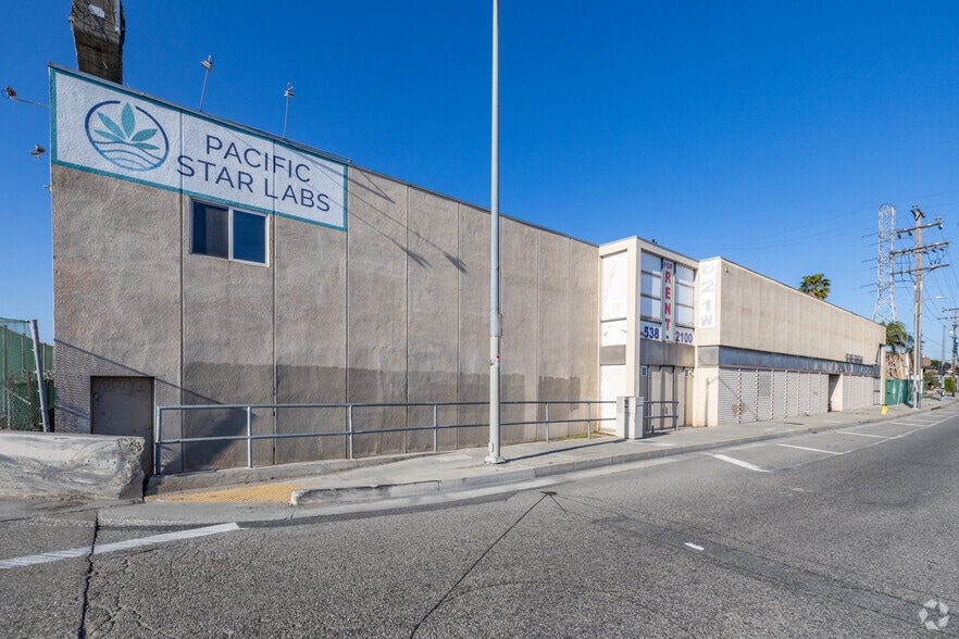 Primary Photo Of 621 W Rosecrans Ave, Gardena Warehouse For Lease