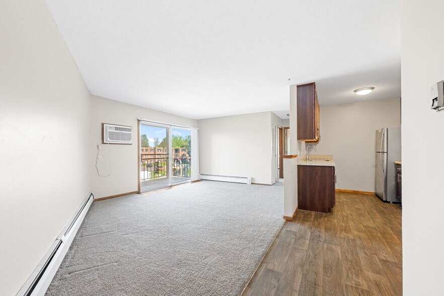 More Photos Of 371 Old Highway 8 SW, New Brighton Apartments For Sale