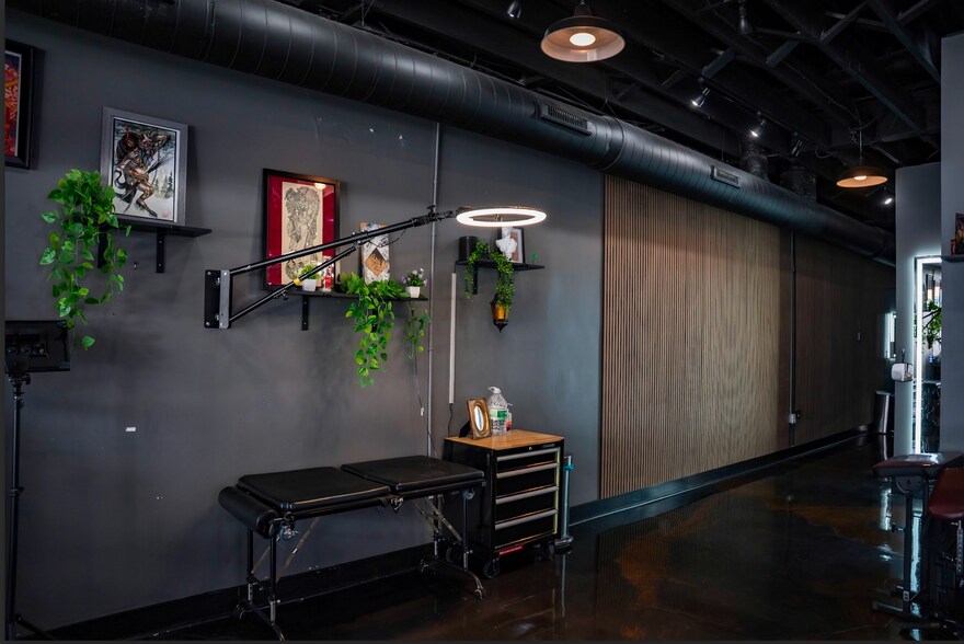 More Photos Of 917-919 Central Ave, Charlotte Storefront Retail Office For Lease