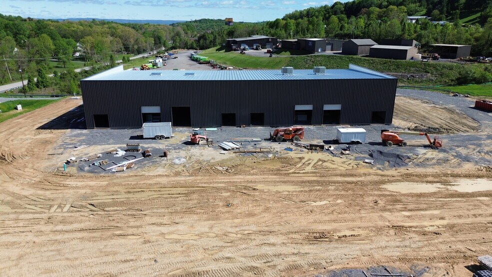 More Photos Of 100-400 Factory Dr, Morgantown Light Distribution For Lease