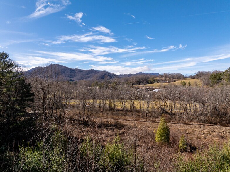 More Photos Of TBD Woodland Dr., Waynesville Land For Sale