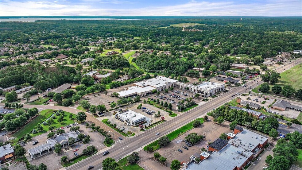 More Photos Of 1020-1038 Highway 51, Madison Unknown For Lease