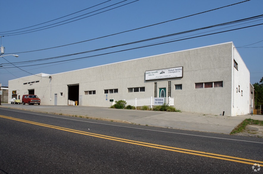 Primary Photo Of 675 S Evergreen Ave, Woodbury Heights Manufacturing For Sale