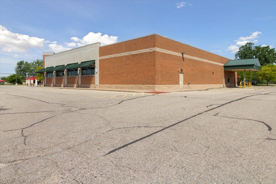 More Photos Of 1420 Wright Ave, Alma Drugstore For Sale