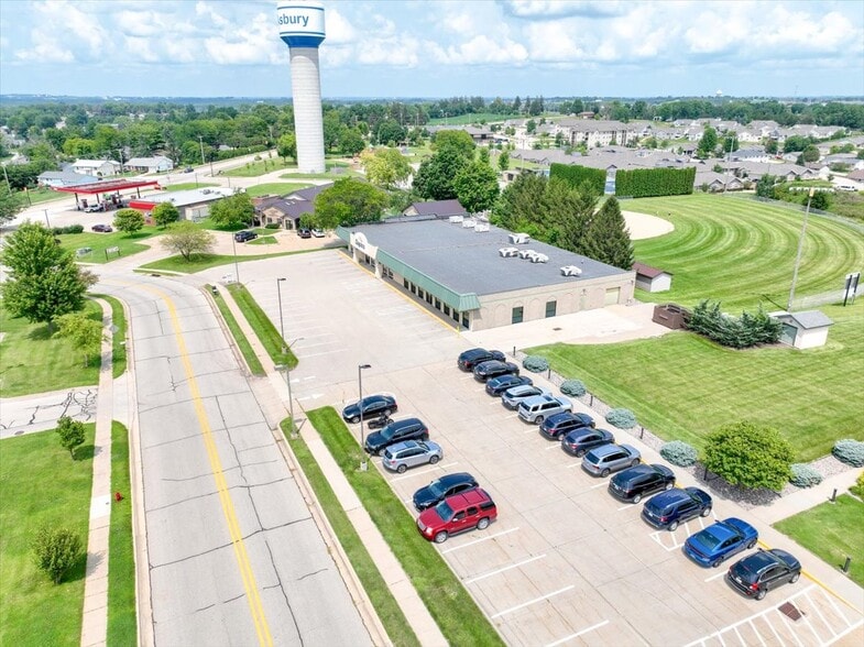 More Photos Of 5865 Saratoga Rd, Asbury Office For Sale