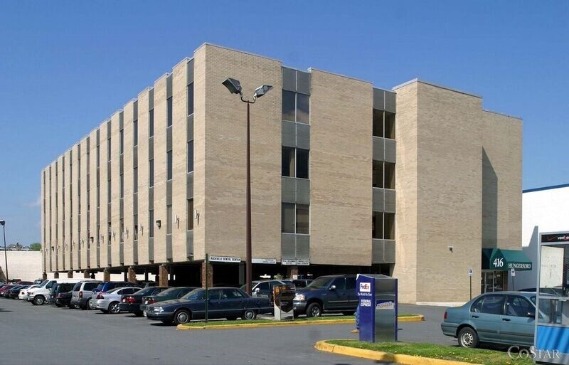 More Photos Of 416 Hungerford Dr, Rockville Office For Lease