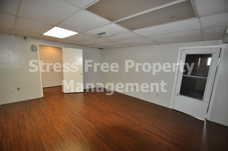More Photos Of 2596 Nursery Rd, Clearwater Medical For Lease