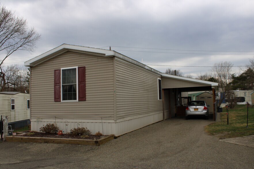 More Photos Of 9230 North St, Springville Manufactured Housing Mobile Home Park For Sale