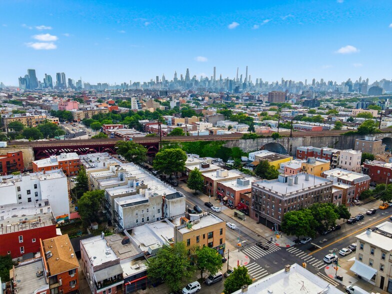More Photos Of , Astoria General Retail For Sale