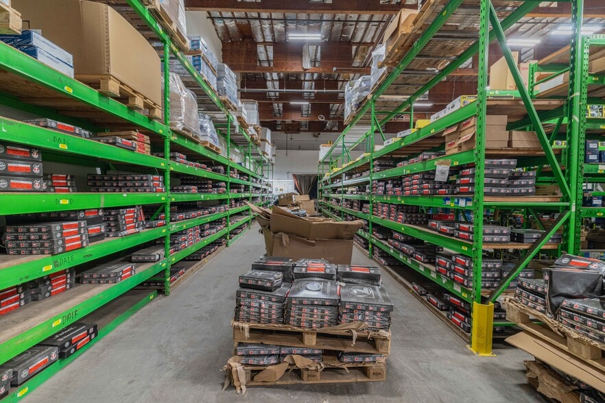 More Photos Of 60 Kendrick St, Needham Warehouse For Lease