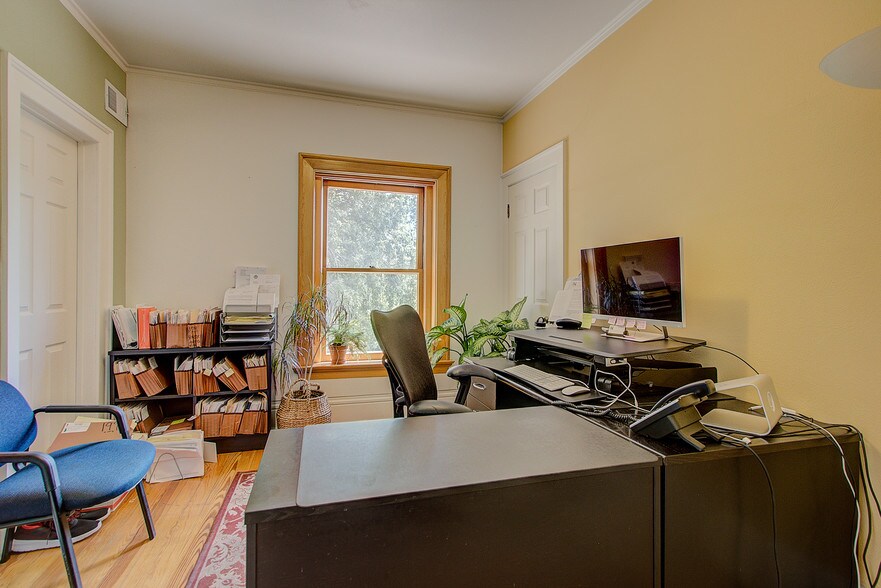 More Photos Of 1601 Vine St, Denver Office For Sale