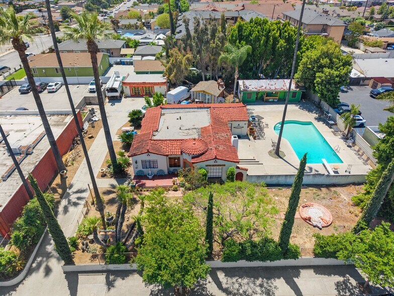 Primary Photo Of 720 W La Habra Blvd, La Habra General Retail For Sale