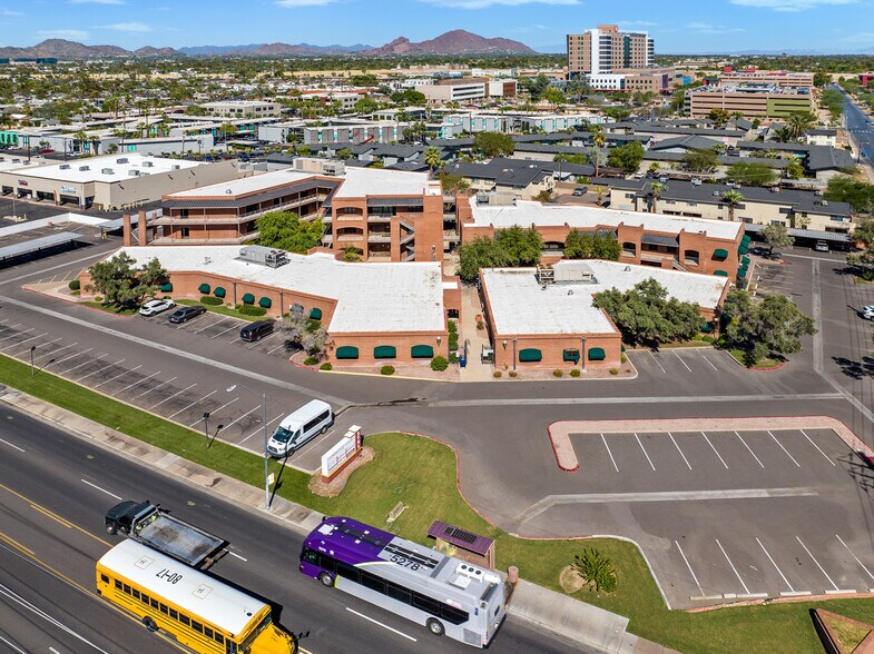 More Photos Of 2701 N 16th St, Phoenix Medical For Sale