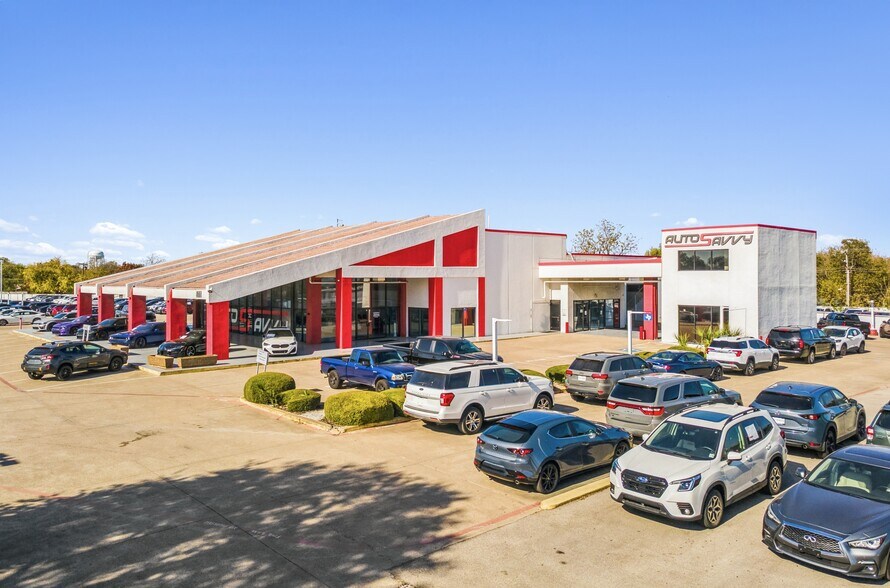 Primary Photo Of 611 E Interstate 20, Duncanville Auto Dealership For Sale