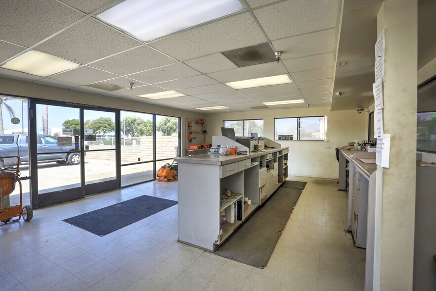 More Photos Of 1401 N O St, Lompoc Warehouse For Sale