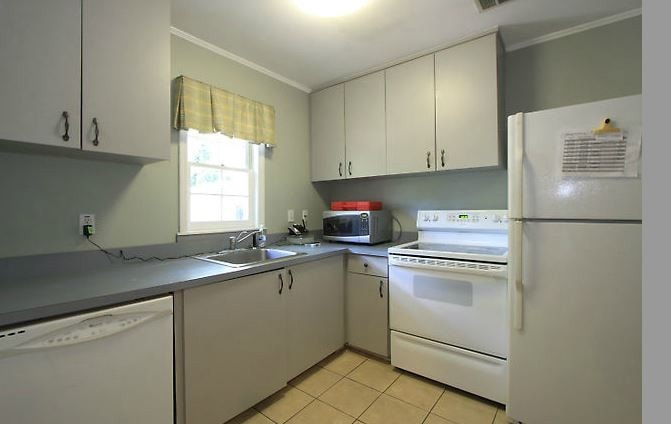 More Photos Of 134 Marietta Hwy, Roswell Office Residential For Lease