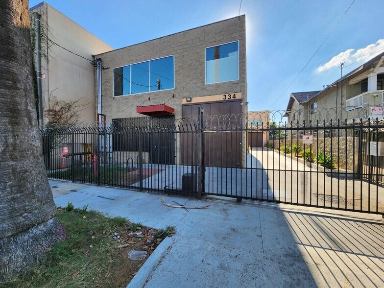 More Photos Of 334-336 W 33rd St, Los Angeles Industrial For Sale