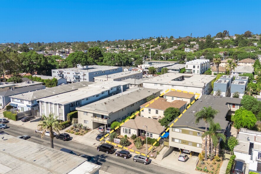 More Photos Of 2011 S Shenandoah St, Los Angeles Apartments For Sale
