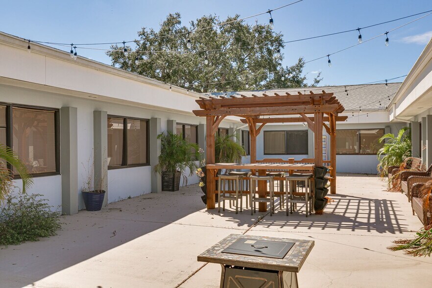 More Photos Of 34921 US Hwy 19 N, Palm Harbor Office Residential For Sale