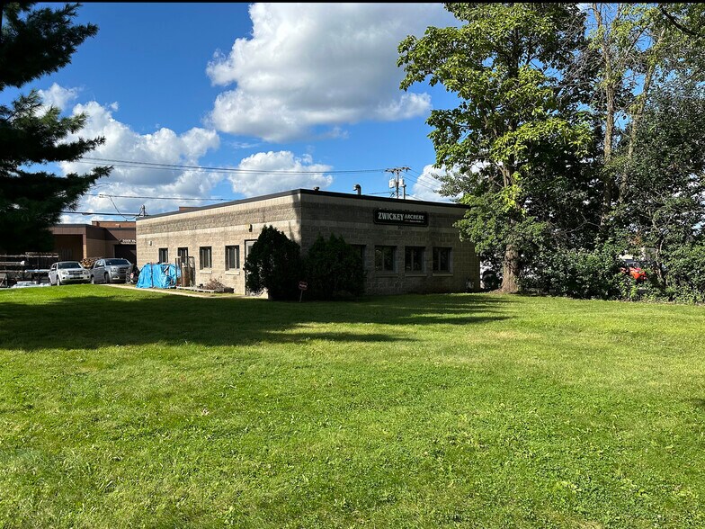 More Photos Of 2603 E 7th Ave, North Saint Paul Light Manufacturing For Sale