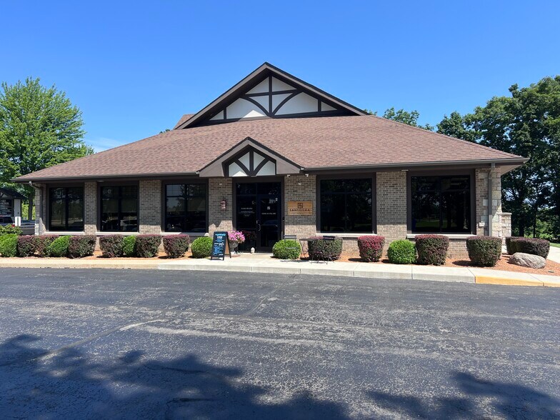 More Photos Of 9809 39th Ave, Pleasant Prairie Medical For Sale