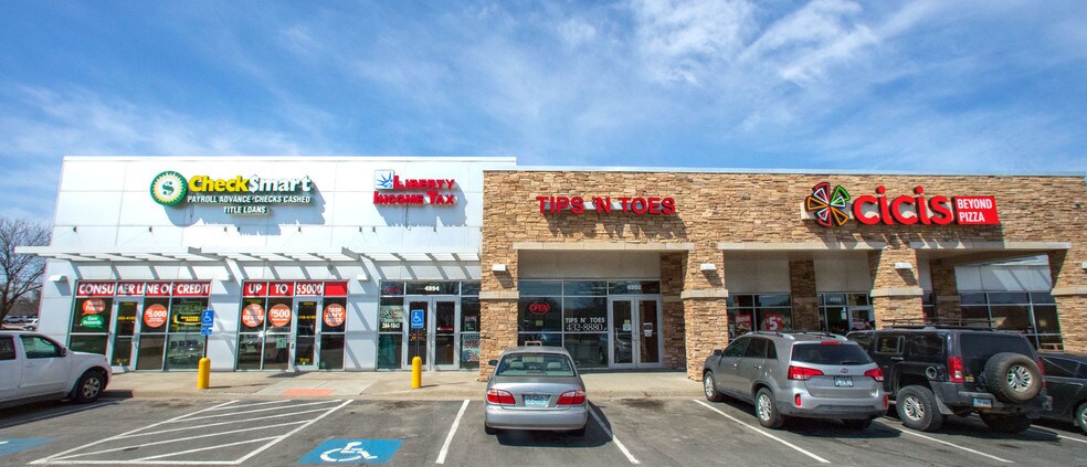 More Photos Of 4980-4988 Roe Blvd, Roeland Park Unknown For Lease