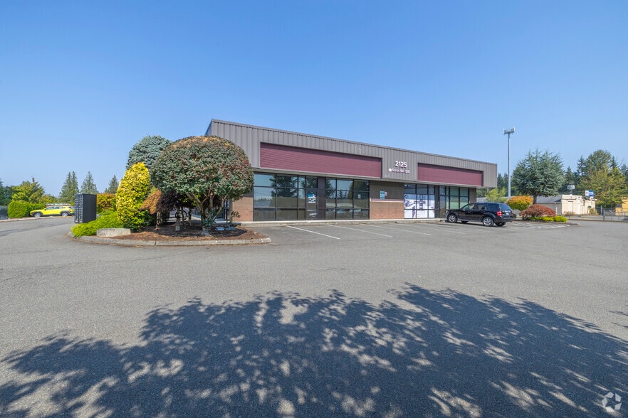 More Photos Of 2125 196th St SW, Lynnwood Service For Lease