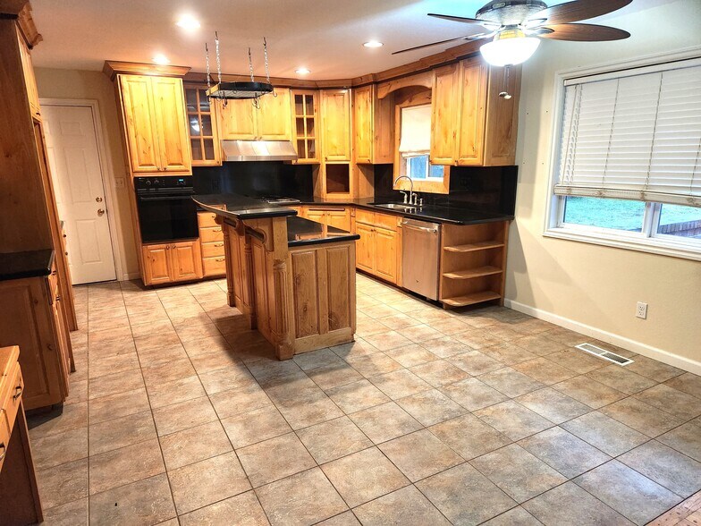 More Photos Of 202 NW 179th St, Ridgefield Land For Sale