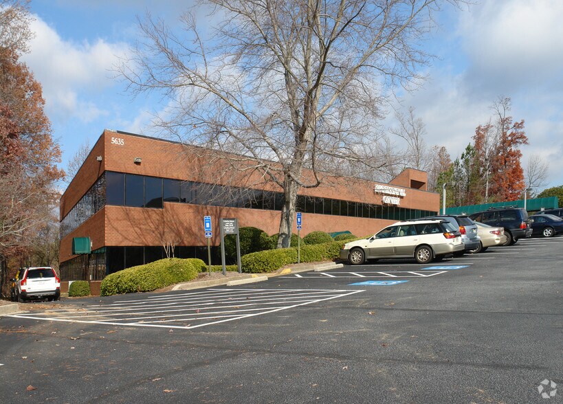 More Photos Of 5635 Peachtree Pky, Peachtree Corners Medical For Lease