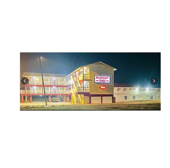 Primary Photo Of 231 Stewart Pl, Corpus Christi Hotel For Sale