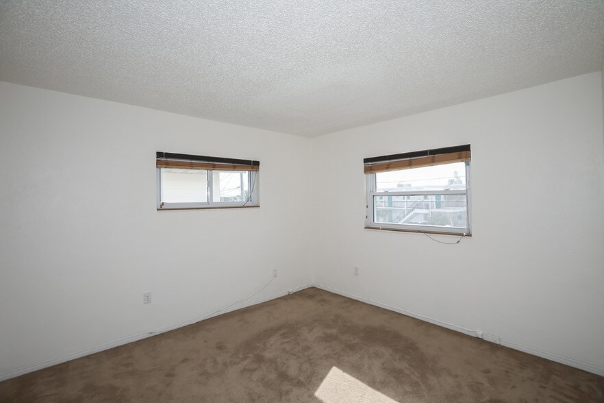 More Photos Of 515 129th Ave, Madeira Beach Apartments For Sale