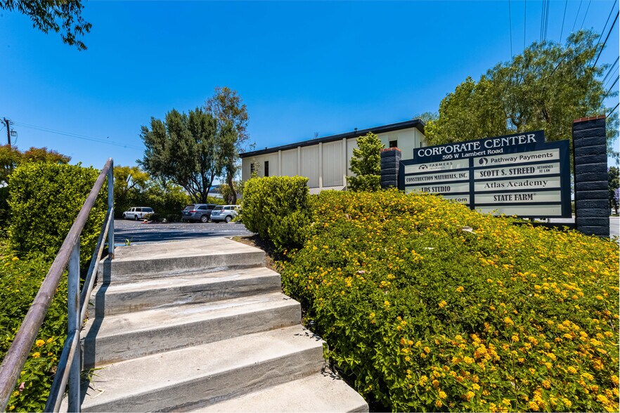 More Photos Of 595 W Lambert Rd, Brea Loft Creative Space For Lease