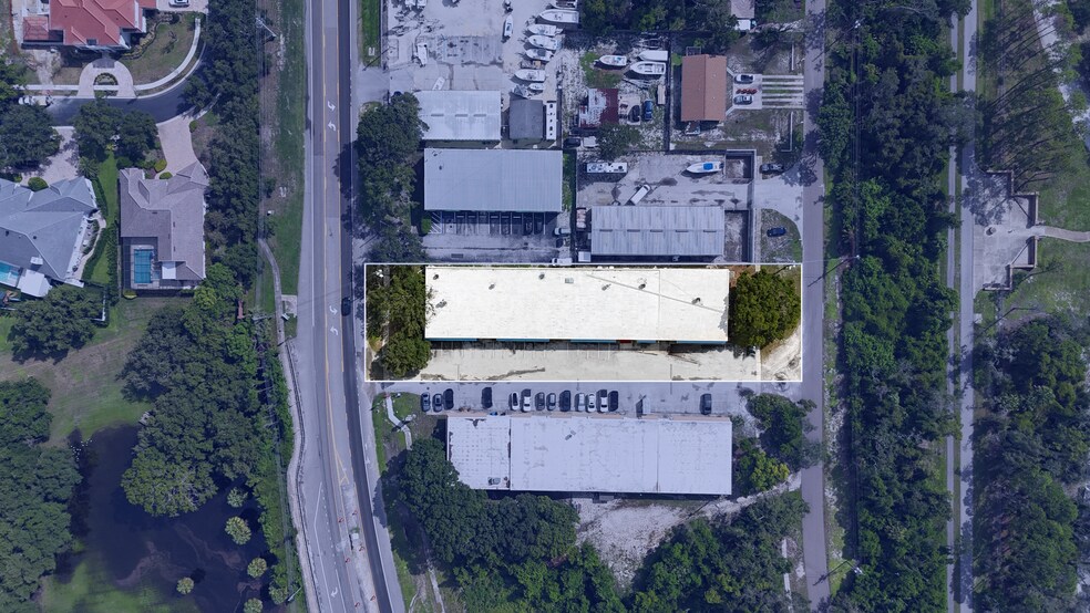 More Photos Of 3785 Alt 19, Palm Harbor Warehouse For Sale