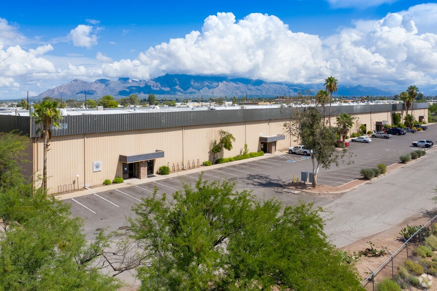 Primary Photo Of 1859 W Grant Rd, Tucson Distribution For Lease