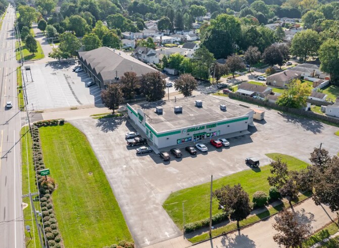 More Photos Of 2188 E Market St, Akron Freestanding For Sale