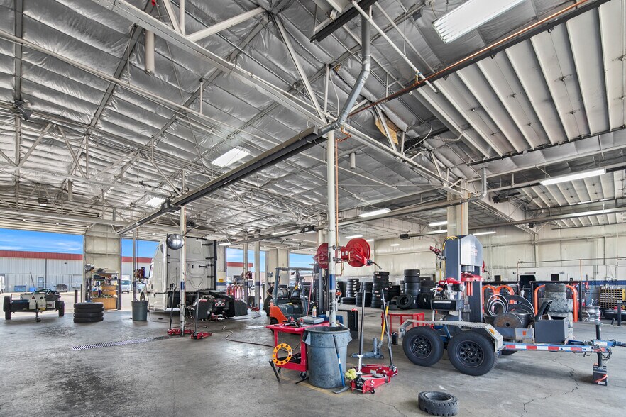 More Photos Of 4450 Enterprise St, Boise Truck Terminal For Sale