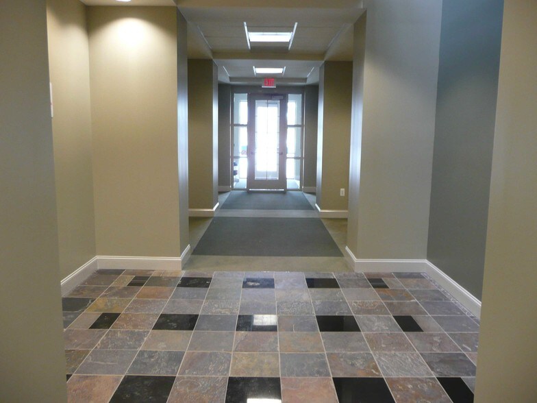 More Photos Of 1310 S Main St, Ann Arbor Medical For Sale