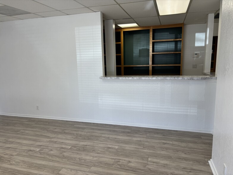 More Photos Of 23470 Olive Wood Plaza Dr, Moreno Valley Office Residential For Lease