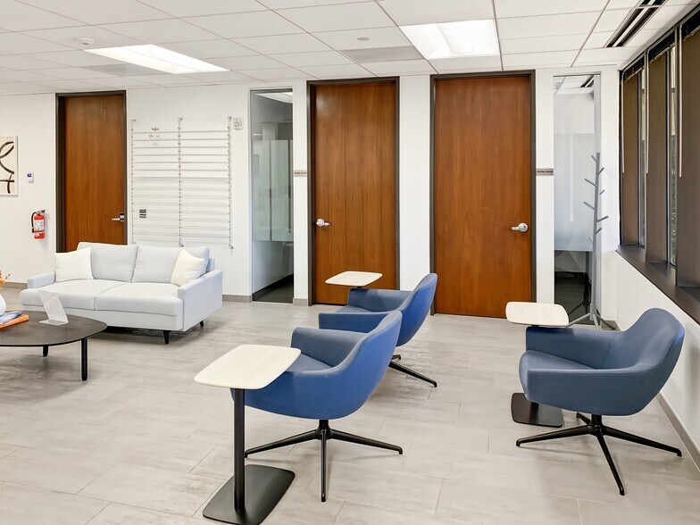 More Photos Of 8085 S Chester St, Centennial Coworking Space