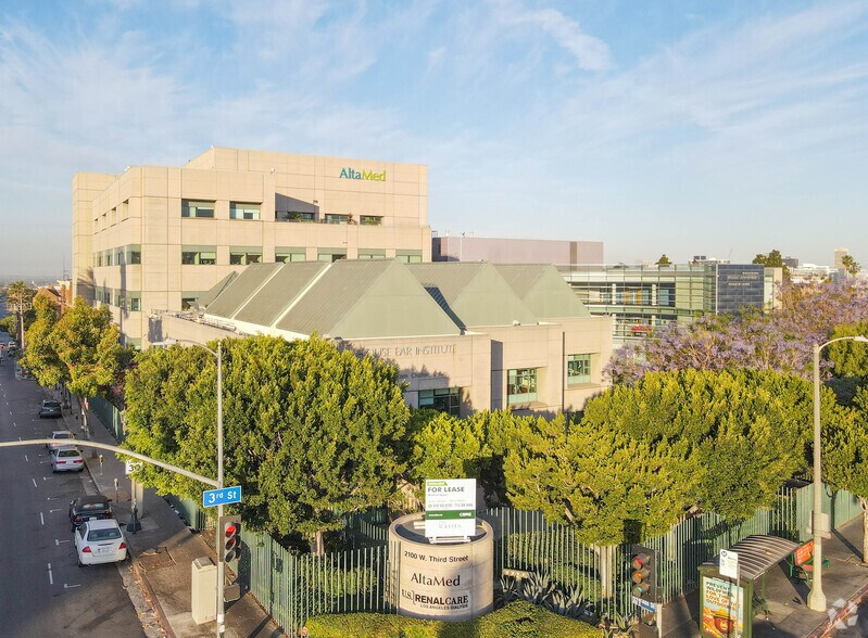 More Photos Of 2100 W 3rd St, Los Angeles Medical For Lease