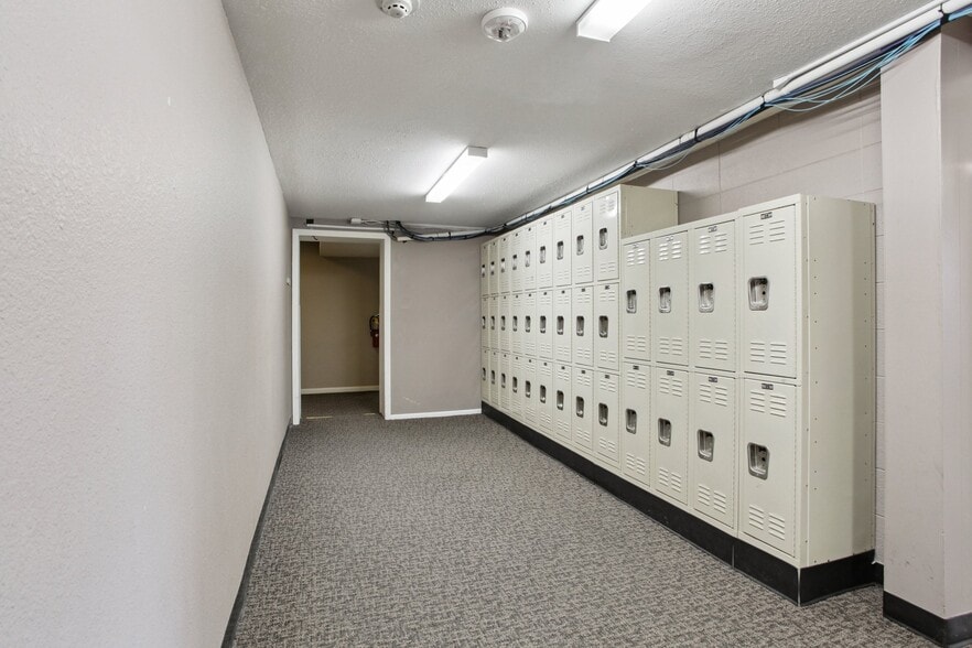More Photos Of 9200 W Ellsworth Ave, Lakewood Religious Facility For Sale
