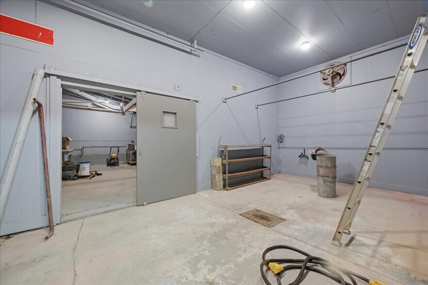 More Photos Of 17 Halls Mill Rd, Preston Manufacturing For Sale