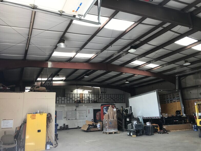 More Photos Of 5930 Paonia Ct, Colorado Springs Warehouse For Lease