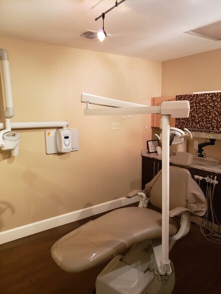 More Photos Of 4203 Medical Pky, Austin Medical For Lease