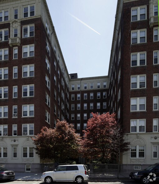 More Photos Of 1397-1401 Beacon St, Brookline Apartments For Sale
